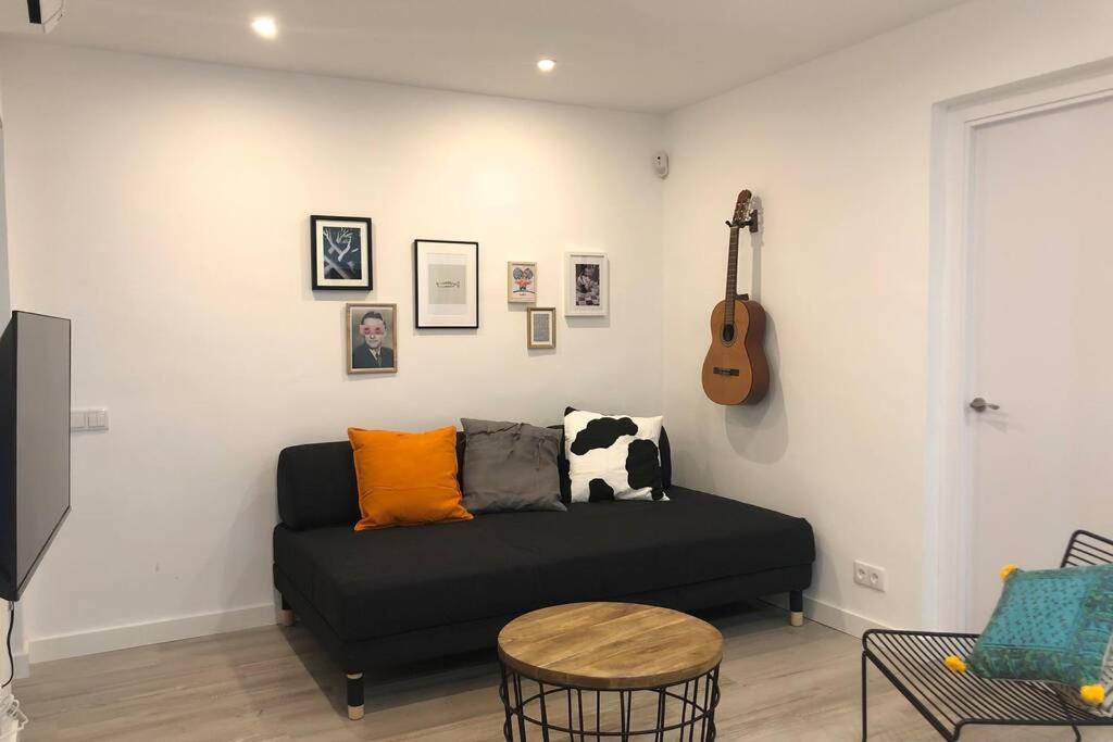 Ferienwohnung M5 Cool Terrace. Metro 1 Min. Center 15' By Metro Esplugues de Llobregat Exterior foto